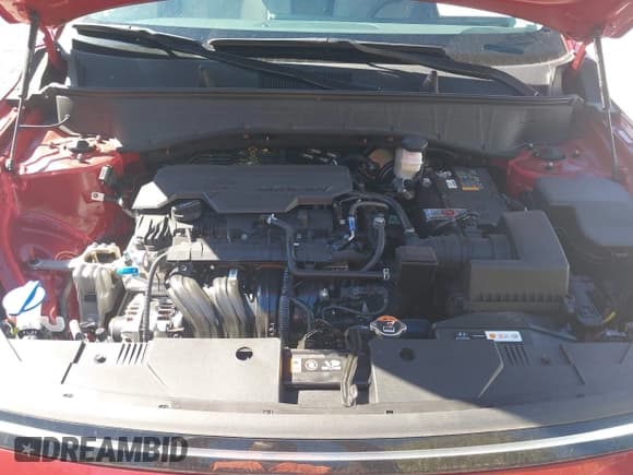 ✅ 2025 Hyundai Kona SEL • VIN: KM8HBCAB8SU308975 • Lot: 43605314. Listed on IAAI with 7,454 mi. Free auction sales archive from the USA and detailed vehicle history report at DreamBid. Image 10.