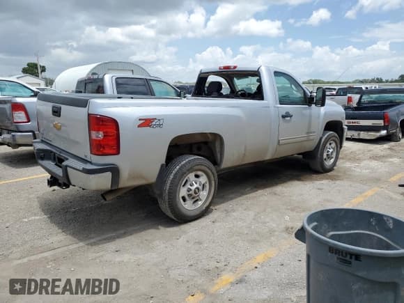 ✅ 2013 Chevrolet Silverado 2500HD LT • VIN: 1GC0KXCG9DZ306062 • Lot: 63404885. Listed on Copart with 134,549 mi. Free auction sales archive from the USA and detailed vehicle history report at DreamBid. Image 3.