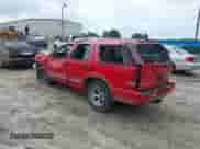 2000 Chevrolet Blazer LS z VIN 1GNCS13W4Y2107881, wystawiony jako IAAI lot #42213621 z przebiegiem 290 625 mil mil oraz . Historia ofert i sprzedaży dostępna na DreamBid. Obrazek 3.