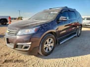 ✅ 2016 Chevrolet Traverse LT • VIN: 1GNKRGKD0GJ191390 • Lot: 81984245. Wystawiony na Copart z przebiegiem 82 677 mil. Bezpłatny archiwum sprzedaży aukcyjnych z USA i szczegółowy raport historii pojazdu na DreamBid. Zdjęcie 1.