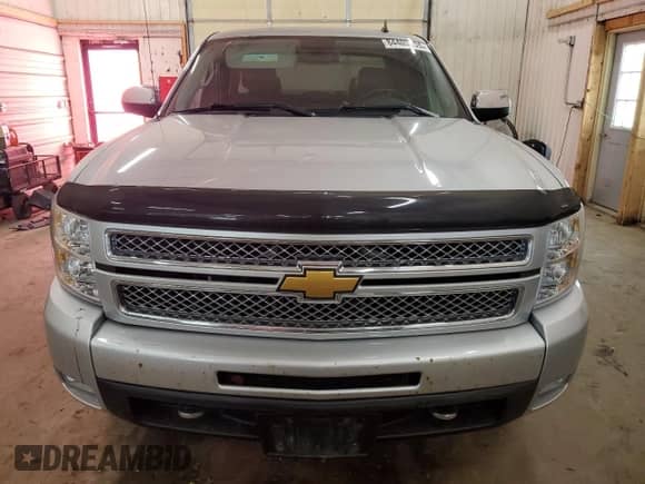 2013 Chevrolet Silverado 1500 LTZ with VIN 1GCRKTE75DZ264423, listed as a Copart auction lot 84403155 with 81,379 mi miles and Salvage title. Bid and sale history available at DreamBid. Image 5.