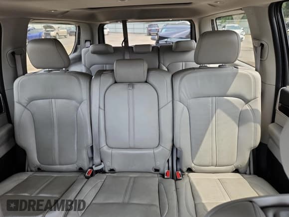 ✅ 2022 Jeep Wagoneer Series I • VIN: 1C4SJUATXNS207237 • Lot: 71671965. Listed on Copart with 94,886 mi. Free auction sales archive from the USA and detailed vehicle history report at DreamBid. Image 10.