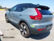 ✅ 2023 Volvo XC40 Ultimate • VIN: YV4ED3UM9P2004004 • Lot: 42518982. Listed on IAAI with 33,775 mi. Free auction sales archive from the USA and detailed vehicle history report at DreamBid. Image 3.