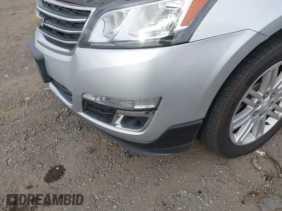 ✅ 2015 Chevrolet Traverse LT • VIN: 1GNKRGKD2FJ373770 • Lot: 43541956. Wystawiony na IAAI z przebiegiem 162 949 mil. Bezpłatny archiwum sprzedaży aukcyjnych z USA i szczegółowy raport historii pojazdu na DreamBid. Zdjęcie 17.