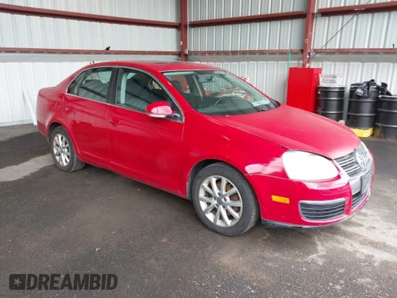 ✅ 2010 Volkswagen Jetta SE • VIN: 3VWRZ7AJ9AM035046 • Lot: 42448683. Listed on IAAI with 134,607 mi. Free auction sales archive from the USA and detailed vehicle history report at DreamBid. Image 1.