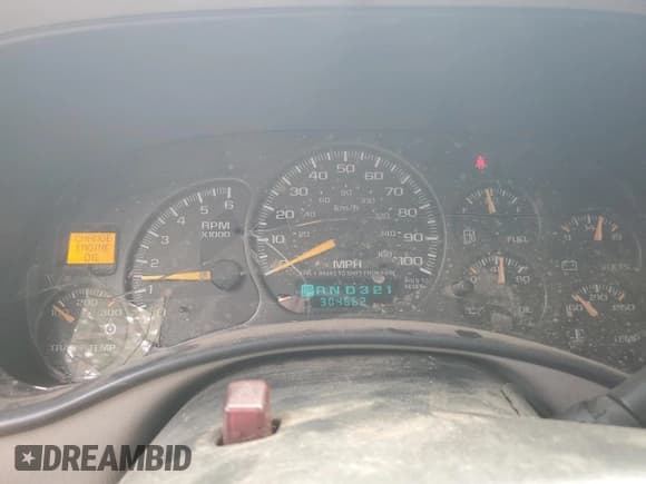 ✅ 2001 Chevrolet Silverado 2500HD LS • VIN: 1GCHK29U31E155516 • Lot: 69757755. Listed on Copart with 304,662 mi. Free auction sales archive from the USA and detailed vehicle history report at DreamBid. Image 9.