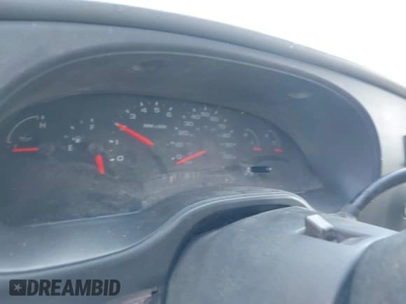 ✅ 2007 Ford Econoline Cargo Commercial • VIN: 1FTNE24W17DA29818 • Лот: 42314291. Опубликован ранее на IAAI с пробегом Не указан. Бесплатный доступ к архиву аукционных продаж из США и подробный отчёт об истории автомобиля на DreamBid. Изображение 7.