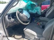 ✅ 2001 Toyota Tundra SR5 • VIN: 5TBRT34191S162686 • Лот: 42766744. Опубликован ранее на IAAI с пробегом 271 298 миль. Бесплатный доступ к архиву аукционных продаж из США и подробный отчёт об истории автомобиля на DreamBid. Изображение 5.