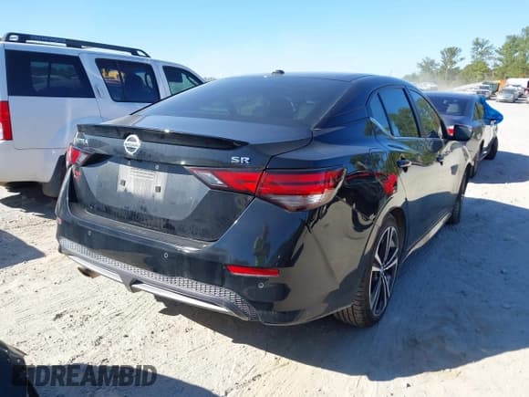 ✅ 2023 Nissan Sentra SR • VIN: 3N1AB8DV7PY269201 • Lot: 43425145. Wystawiony na IAAI z przebiegiem 27 702 mil. Bezpłatny archiwum sprzedaży aukcyjnych z USA i szczegółowy raport historii pojazdu na DreamBid. Zdjęcie 4.