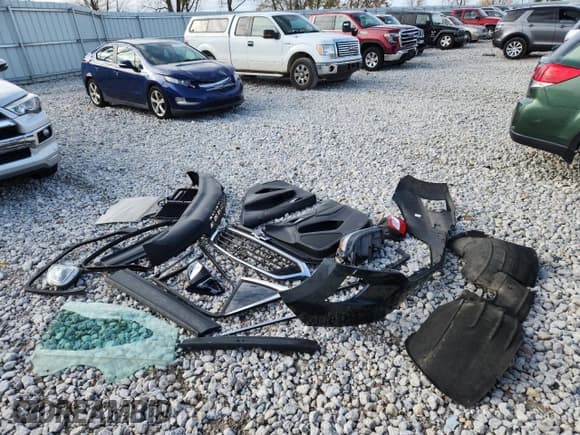 ✅ 2018 Chevrolet Equinox LT • VIN: 3GNAXJEVXJS508391 • Лот: 90931155. Опубликован ранее на Copart с пробегом 57 122 миль. Бесплатный доступ к архиву аукционных продаж из США и подробный отчёт об истории автомобиля на DreamBid. Изображение 13.