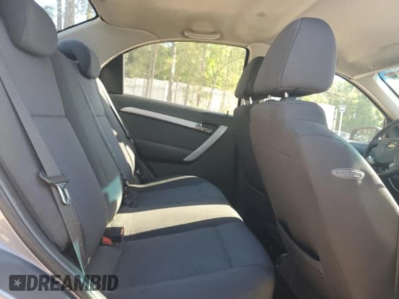 ✅ 2011 Chevrolet Aveo 1LT • VIN: KL1TD5DE0BB243780 • Lot: 54693075. Wystawiony na Copart z przebiegiem 164 997 mil. Bezpłatny archiwum sprzedaży aukcyjnych z USA i szczegółowy raport historii pojazdu na DreamBid. Zdjęcie 10.