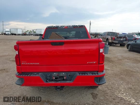 ✅ 2020 Chevrolet Silverado 1500 RST • VIN: 3GCUYEET6LG379371 • Lot: 42913404. Wystawiony na IAAI z przebiegiem Nie podano. Bezpłatny archiwum sprzedaży aukcyjnych z USA i szczegółowy raport historii pojazdu na DreamBid. Zdjęcie 16.