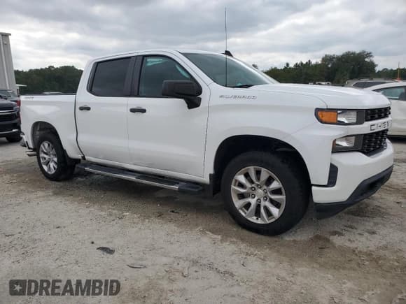✅ 2019 Chevrolet Silverado 1500 Custom • VIN: 3GCPYBEH9KG204831 • Lot: 84636995. Wystawiony na Copart z przebiegiem 91 548 mil. Bezpłatny archiwum sprzedaży aukcyjnych z USA i szczegółowy raport historii pojazdu na DreamBid. Zdjęcie 4.