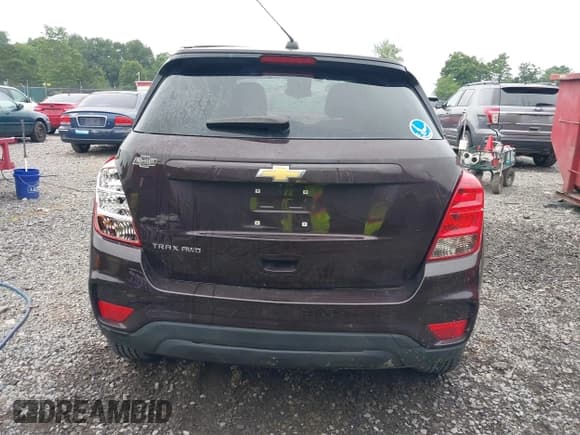 ✅ 2021 Chevrolet Trax LS • VIN: KL7CJNSB2MB306193 • Lot: 42916334. Listed on IAAI with 88,458 mi. Free auction sales archive from the USA and detailed vehicle history report at DreamBid. Image 16.