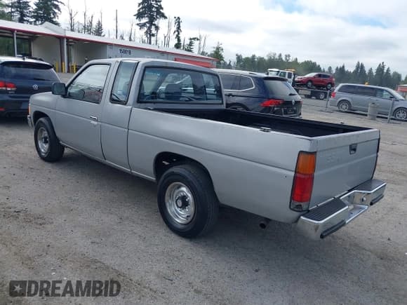 ✅ 1986 Nissan D21 • VIN: JN6HD16S0GW001451 • Lot: 42654192. Wystawiony na IAAI z przebiegiem 110 723 mil. Bezpłatny archiwum sprzedaży aukcyjnych z USA i szczegółowy raport historii pojazdu na DreamBid. Zdjęcie 3.