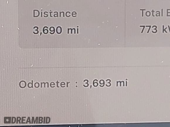 ✅ 2024 Tesla Model 3 • VIN: 5YJ3E1EAXRF859360 • Lot: 41725898. Wystawiony na IAAI z przebiegiem 3 693 mil. Bezpłatny archiwum sprzedaży aukcyjnych z USA i szczegółowy raport historii pojazdu na DreamBid. Zdjęcie 15.