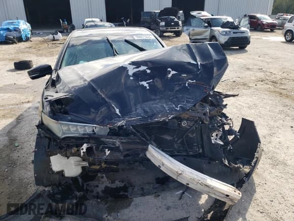 ✅ 2015 Acura TLX • VIN: 19UUB1F39FA029651 • Lot: 90663855. Wystawiony na Copart z przebiegiem Nie podano. Bezpłatny archiwum sprzedaży aukcyjnych z USA i szczegółowy raport historii pojazdu na DreamBid. Zdjęcie 5.