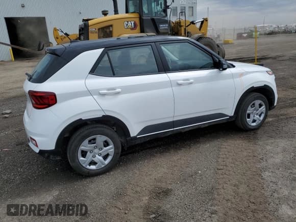 ✅ 2024 Hyundai Venue SE • VIN: KMHRB8A33RU290227 • Lot: 56738495. Listed on Copart with 46,380 mi. Free auction sales archive from the USA and detailed vehicle history report at DreamBid. Image 3.