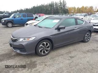 ✅ 2016 Honda Accord LX-S • VIN: 1HGCT1B39GA005950 • Lot: 43598145. Wystawiony na IAAI z przebiegiem 66 360 mil. Bezpłatny archiwum sprzedaży aukcyjnych z USA i szczegółowy raport historii pojazdu na DreamBid. Zdjęcie 2.