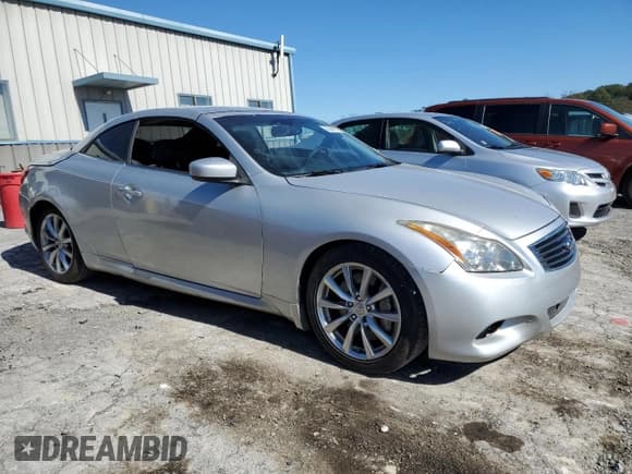 ✅ 2009 Infiniti G37 • VIN: JNKCV66EX9M722987 • Lot: 85566775. Wystawiony na Copart z przebiegiem 135 952 mil. Bezpłatny archiwum sprzedaży aukcyjnych z USA i szczegółowy raport historii pojazdu na DreamBid. Zdjęcie 4.
