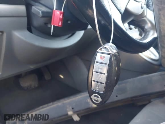 ✅ 2009 Nissan Sentra S FE+ • VIN: 3N1AB61E79L674175 • Lot: 43485832. Wystawiony na IAAI z przebiegiem 138 441 mil. Bezpłatny archiwum sprzedaży aukcyjnych z USA i szczegółowy raport historii pojazdu na DreamBid. Zdjęcie 11.