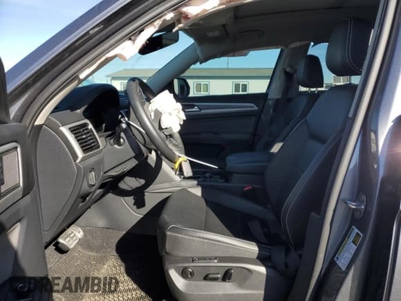 ✅ 2023 Volkswagen Atlas SEL R-Line Black • VIN: 1V2SR2CA2PC557109 • Lot: 85317795. Wystawiony na Copart z przebiegiem 12 147 mil. Bezpłatny archiwum sprzedaży aukcyjnych z USA i szczegółowy raport historii pojazdu na DreamBid. Zdjęcie 7.