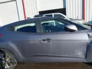 ✅ 2017 Hyundai Veloster • VIN: KMHTC6AD3HU311060 • Lot: 41421730. Wystawiony na IAAI z przebiegiem 111 447 mil. Bezpłatny archiwum sprzedaży aukcyjnych z USA i szczegółowy raport historii pojazdu na DreamBid. Zdjęcie 13.