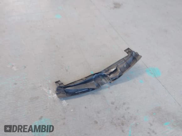 ✅ 2015 Toyota Prius Two • VIN: JTDKN3DU0F0435909 • Лот: 43653751. Опубликован ранее на IAAI с пробегом 202 218 миль. Бесплатный доступ к архиву аукционных продаж из США и подробный отчёт об истории автомобиля на DreamBid. Изображение 12.