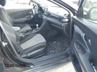 2019 Hyundai Veloster Turbo z VIN KMHTH6AB9KU005942, wystawiony jako IAAI lot #41565229 z przebiegiem 91 788 mil mil oraz . Historia ofert i sprzedaży dostępna na DreamBid. Obrazek 5.