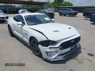 ✅ 2020 Ford Mustang GT • VIN: 1FA6P8CF3L5137211 • Lot: 42715213. Listed on IAAI with 88,442 mi. Free auction sales archive from the USA and detailed vehicle history report at DreamBid. Image 1.