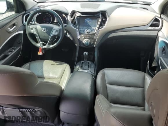 ✅ 2016 Hyundai Santa Fe Limited • VIN: KM8SR4HF2GU163164 • Лот: 62464825. Опубликован ранее на Copart с пробегом 140 355 миль. Бесплатный доступ к архиву аукционных продаж из США и подробный отчёт об истории автомобиля на DreamBid. Изображение 8.