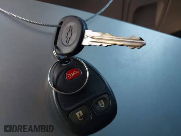 2011 Chevrolet Silverado 2500HD Work Truck z VIN 1GC0KVCG8BZ403514, wystawiony jako IAAI lot #43476303 z przebiegiem 224 583 mil mil oraz . Historia ofert i sprzedaży dostępna na DreamBid. Obrazek 11.