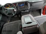 ✅ 1999 Chevrolet Silverado 1500 • VIN: 1GCEK19V7XE199792 • Лот: 84074754. Опубликован ранее на Copart с пробегом 123 988 миль. Бесплатный доступ к архиву аукционных продаж из США и подробный отчёт об истории автомобиля на DreamBid. Изображение 8.