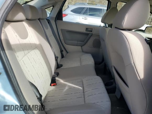 ✅ 2009 Ford Focus SE • VIN: 1FAHP35N69W117201 • Lot: 90633055. Wystawiony na Copart z przebiegiem 66 556 mil. Bezpłatny archiwum sprzedaży aukcyjnych z USA i szczegółowy raport historii pojazdu na DreamBid. Zdjęcie 10.