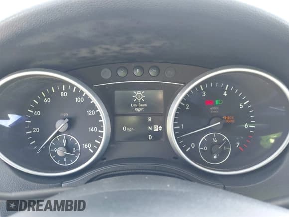 ✅ 2011 Mercedes-Benz M 350 • VIN: 4JGBB5GB2BA700733 • Lot: 42878205. Listed on IAAI with 140,873 mi. Free auction sales archive from the USA and detailed vehicle history report at DreamBid. Image 7.