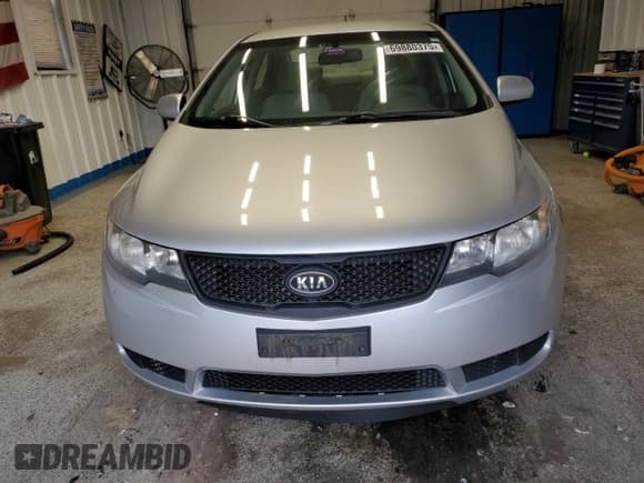 ✅ 2010 Kia Forte LX • VIN: KNAFT4A23A5088374 • Лот: 69880375. Опубликован ранее на Copart с пробегом 132 852 миль. Бесплатный доступ к архиву аукционных продаж из США и подробный отчёт об истории автомобиля на DreamBid. Изображение 5.
