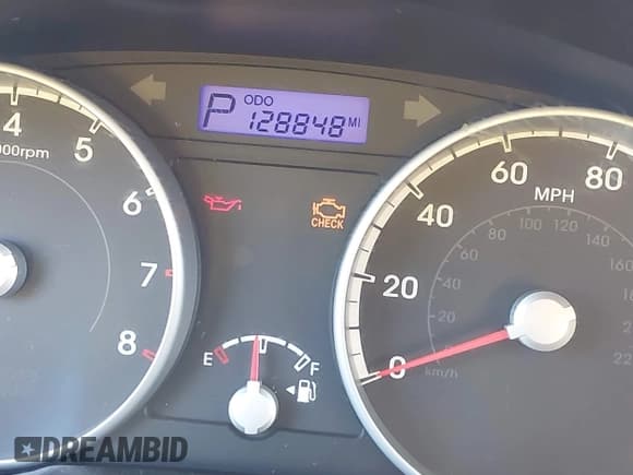 ✅ 2010 Hyundai Accent GS • VIN: KMHCM3AC3AU158267 • Lot: 43338077. Listed on IAAI with 128,848 mi. Free auction sales archive from the USA and detailed vehicle history report at DreamBid. Image 7.