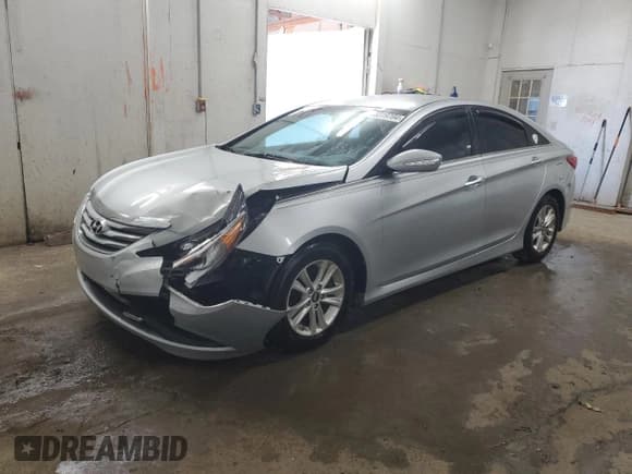 ✅ 2014 Hyundai Sonata GLS • VIN: 5NPEB4AC4EH893901 • Lot: 68319704. Listed on Copart with 154,823 mi. Free auction sales archive from the USA and detailed vehicle history report at DreamBid. Image 1.