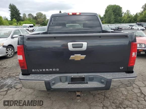 2009 Chevrolet Silverado 1500 LS z VIN 3GCEK13C69G149632, wystawiony jako Copart lot #56961485 z przebiegiem 255 409 mil mil oraz Szkoda całkowita • Salvage title. Historia ofert i sprzedaży dostępna na DreamBid. Obrazek 6.