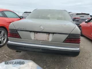 ✅ 1993 Mercedes-Benz 400 E • VIN: WDBEA34EXPB944380 • Лот: 73791114. Опубликован ранее на Copart с пробегом 143 014 миль. Бесплатный доступ к архиву аукционных продаж из США и подробный отчёт об истории автомобиля на DreamBid. Изображение 6.