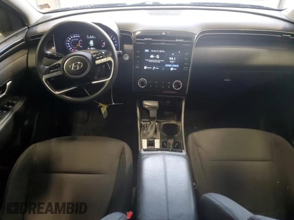 ✅ 2022 Hyundai Tucson Preferred • VIN: KM8JBCAE8NU065801 • Lot: 80058554. Wystawiony na Copart z przebiegiem 95 154 mil. Bezpłatny archiwum sprzedaży aukcyjnych z USA i szczegółowy raport historii pojazdu na DreamBid. Zdjęcie 8.