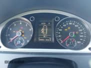 ✅ 2013 Volkswagen CC R-Line • VIN: WVWBN7AN8DE518928 • Lot: 43631672. Wystawiony na IAAI z przebiegiem 109 955 mil. Bezpłatny archiwum sprzedaży aukcyjnych z USA i szczegółowy raport historii pojazdu na DreamBid. Zdjęcie 7.