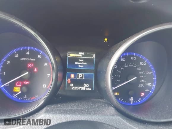 ✅ 2015 Subaru Legacy Premium • VIN: 4S3BNAC65F3070679 • Lot: 42367904. Listed on IAAI with 235,739 mi. Free auction sales archive from the USA and detailed vehicle history report at DreamBid. Image 7.