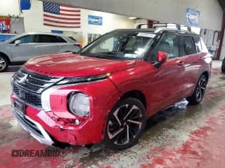 2024 Mitsubishi Outlander SEL with VIN JA4J4WA80RZ056748, listed as a Copart auction lot 85359215 with 19,300 mi miles and Salvage title. Bid and sale history available at DreamBid. Image 1.