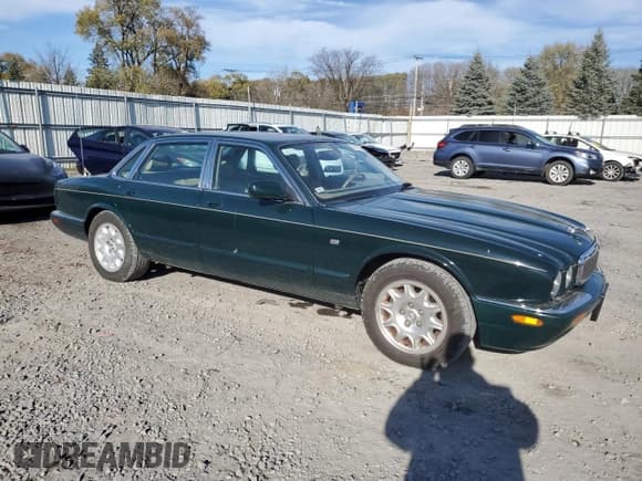 ✅ 2002 Jaguar XJ 8 • VIN: SAJDA14CX2LF40535 • Лот: 78708334. Опубликован ранее на Copart с пробегом 74 862 миль. Бесплатный доступ к архиву аукционных продаж из США и подробный отчёт об истории автомобиля на DreamBid. Изображение 4.