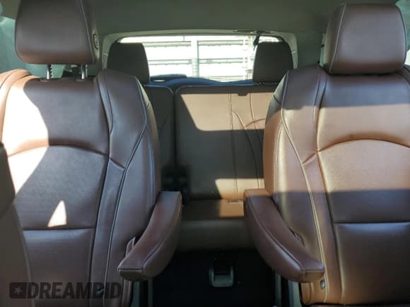 ✅ 2018 Buick Enclave Avenir • VIN: 5GAERDKW9JJ140467 • Lot: 50756375. Listed on Copart with 101,447 mi. Free auction sales archive from the USA and detailed vehicle history report at DreamBid. Image 10.