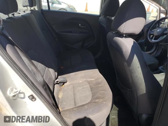 ✅ 2013 Kia Rio LX • VIN: KNADM4A38D6175778 • Лот: 71972795. Опубликован ранее на Copart с пробегом 157 924 миль. Бесплатный доступ к архиву аукционных продаж из США и подробный отчёт об истории автомобиля на DreamBid. Изображение 10.