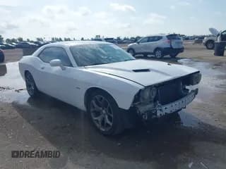 ✅ 2015 Dodge Challenger R/T • VIN: 2C3CDZAT3FH843343 • Lot: 42728494. Wystawiony na IAAI z przebiegiem Nie podano. Bezpłatny archiwum sprzedaży aukcyjnych z USA i szczegółowy raport historii pojazdu na DreamBid. Zdjęcie 1.