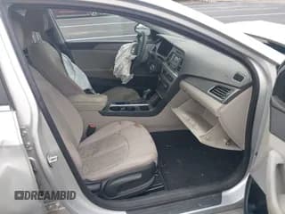 ✅ 2015 Hyundai Sonata SE • VIN: 5NPE24AF3FH144356 • Лот: 43302698. Опубликован ранее на IAAI с пробегом 104 050 миль. Бесплатный доступ к архиву аукционных продаж из США и подробный отчёт об истории автомобиля на DreamBid. Изображение 5.