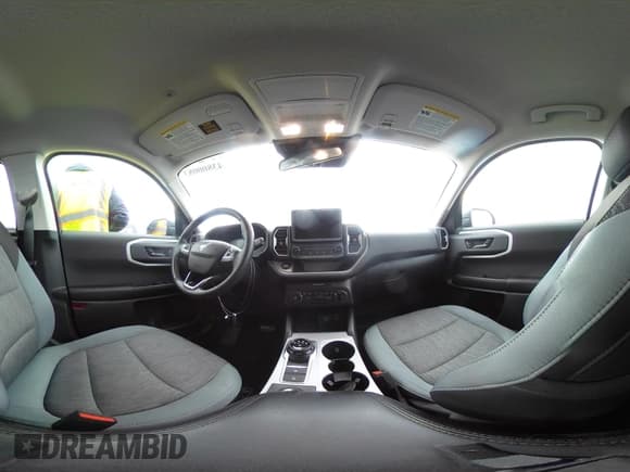 ✅ 2024 Ford Bronco Sport Big Bend • VIN: 3FMCR9B65RRE65567 • Lot: 43800083. Wystawiony na IAAI z przebiegiem 21 797 mil. Bezpłatny archiwum sprzedaży aukcyjnych z USA i szczegółowy raport historii pojazdu na DreamBid. Zdjęcie 18.